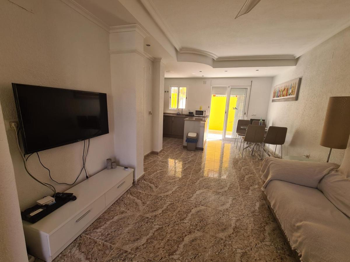 2 Bedroom Property In Closed Urbanisation Торевьиа Экстерьер фото