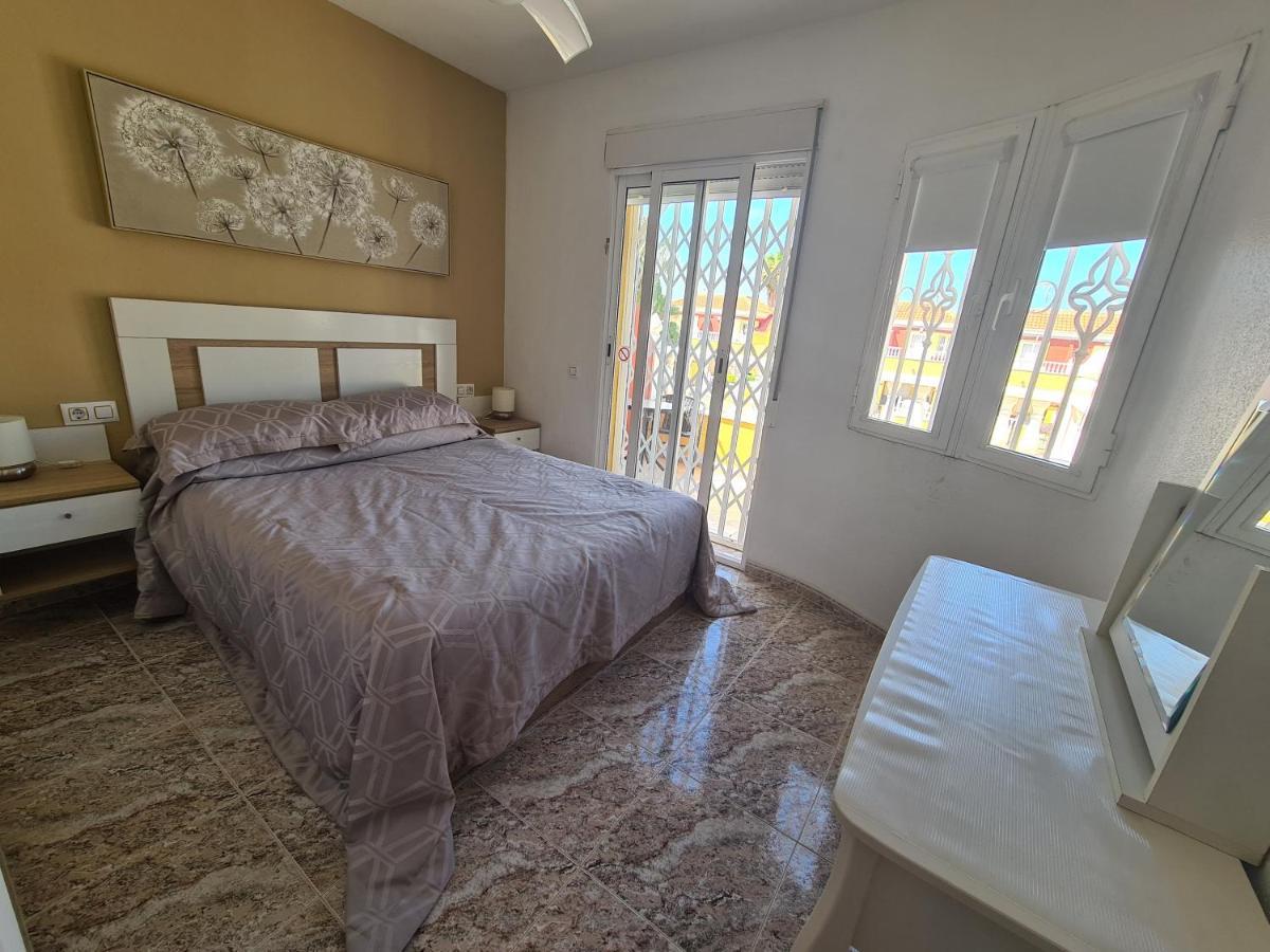2 Bedroom Property In Closed Urbanisation Торевьиа Экстерьер фото
